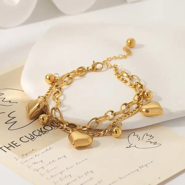 Gold_Heart_Charm_Bracelets_For_Women